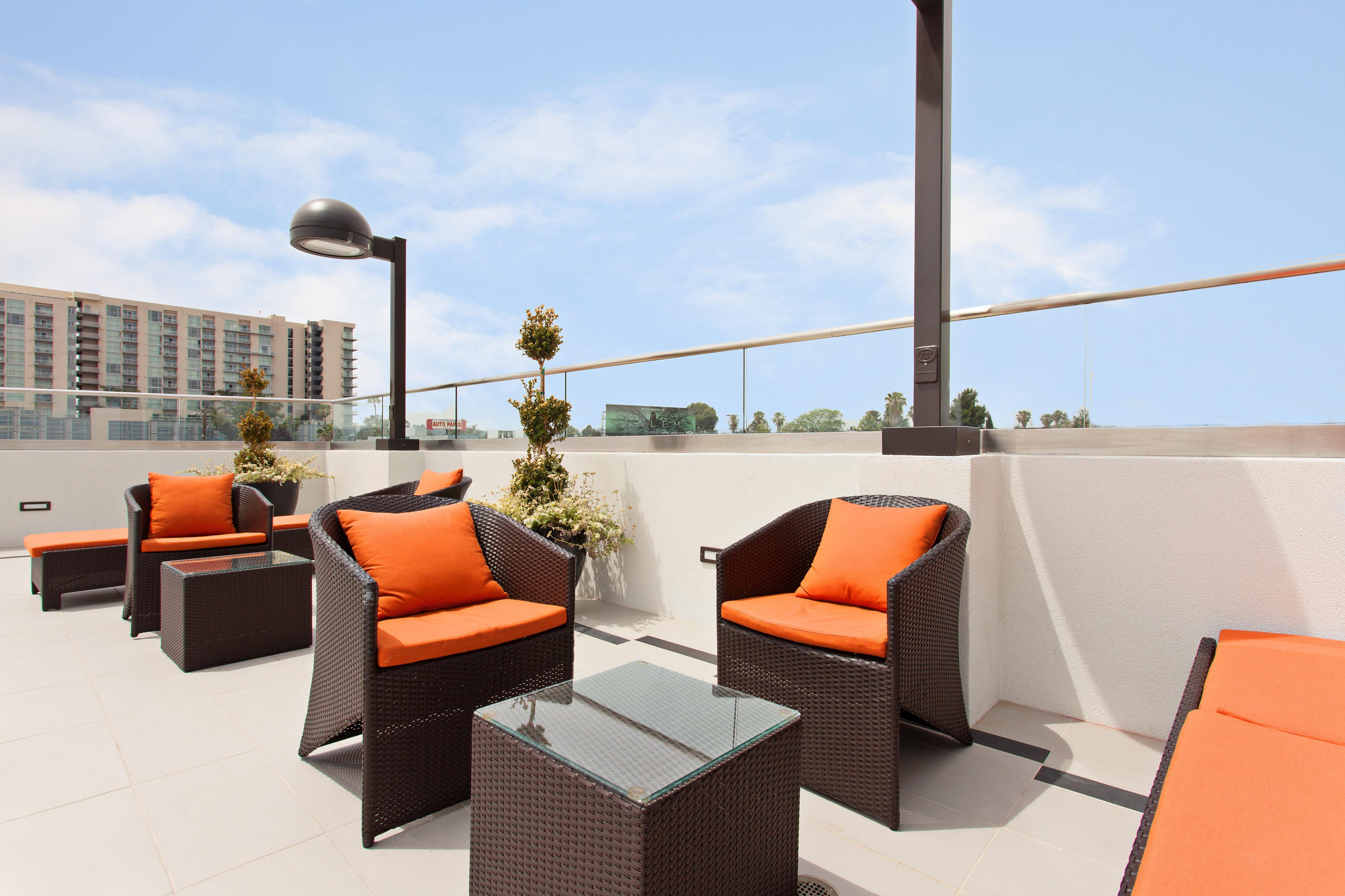 Holiday Inn Express North Hollywood - Burbank Area By Ihg Los Angeles Exteriér fotografie