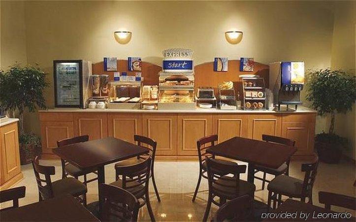 Holiday Inn Express North Hollywood - Burbank Area By Ihg Los Angeles Exteriér fotografie